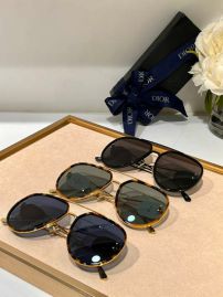 Picture of Dior Sunglasses _SKUfw53705758fw